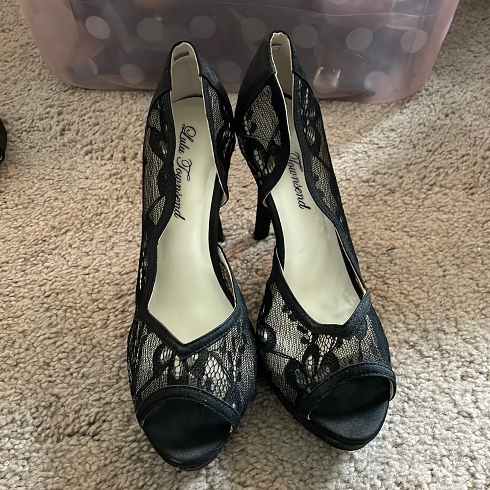 Lulu Townsend Black Lace Heels